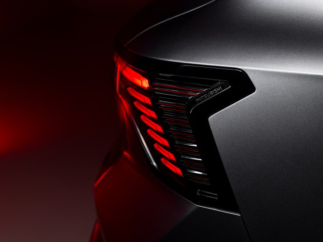 Eclipse Cross BEV
